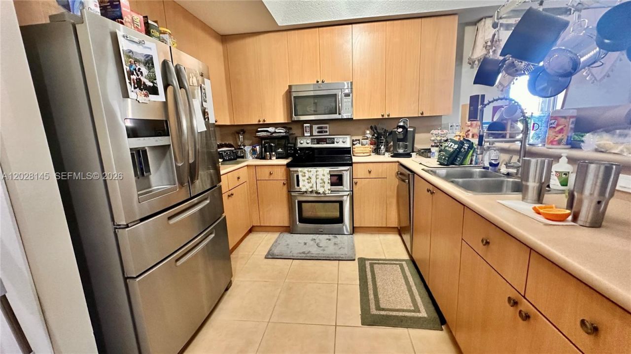 21161 SW 88th Ct , Cutler Bay, FL 33189 Photo