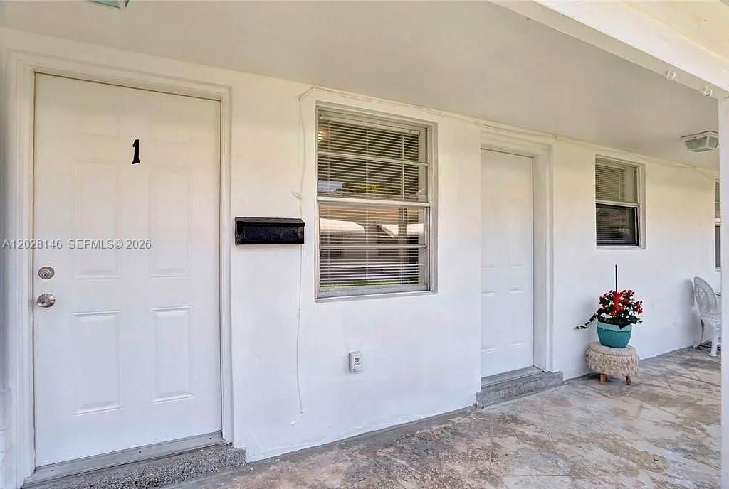 2627 Lincoln St , Hollywood, FL 33020 Photo
