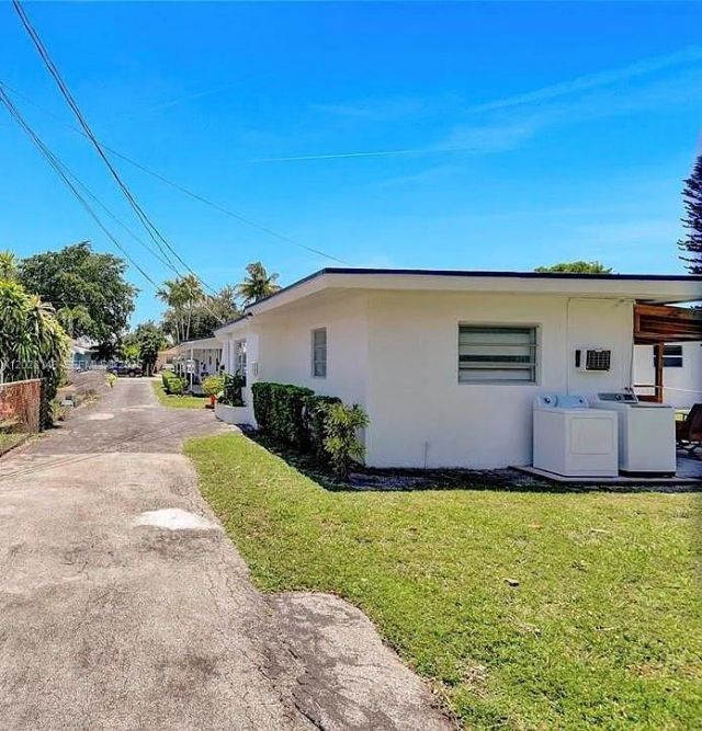 2627 Lincoln St , Hollywood, FL 33020 Photo