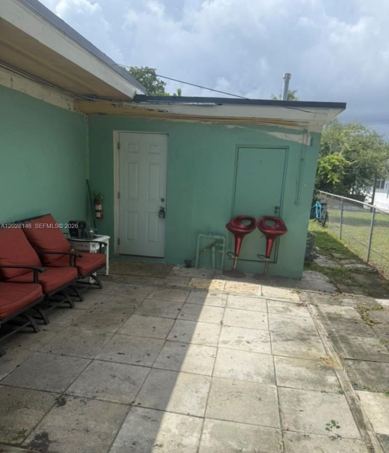2627 Lincoln St , Hollywood, FL 33020 Photo