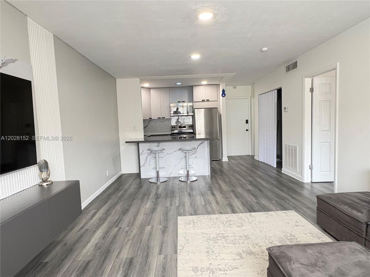 1520 Mckinley St , Unit 107E, Hollywood, FL 33020 Photo