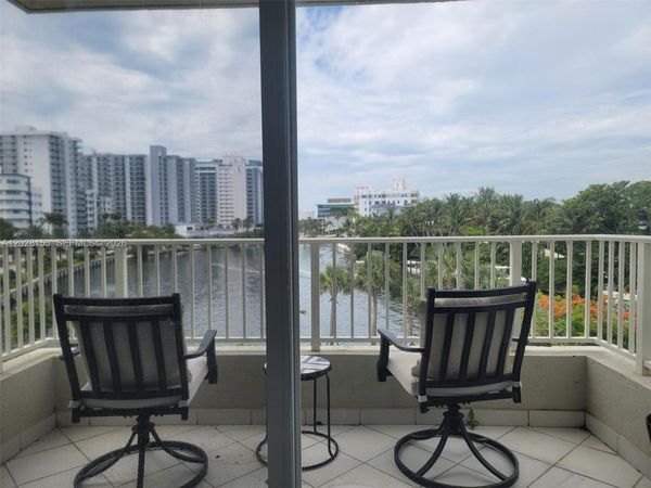 2600 Collins Ave, Unit 411, Miami Beach, FL 33140