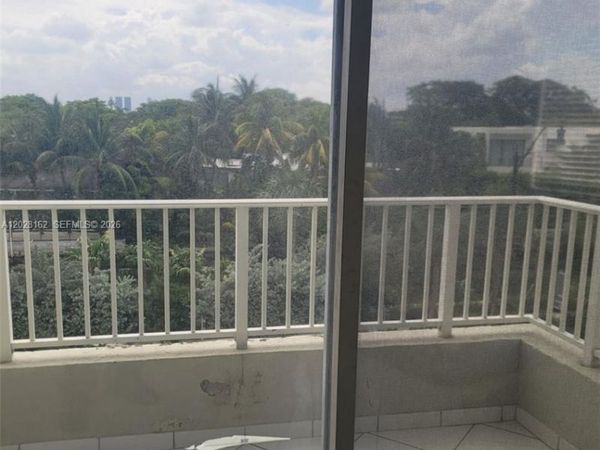 2600 Collins Ave, Unit 401, Miami Beach, FL 33140