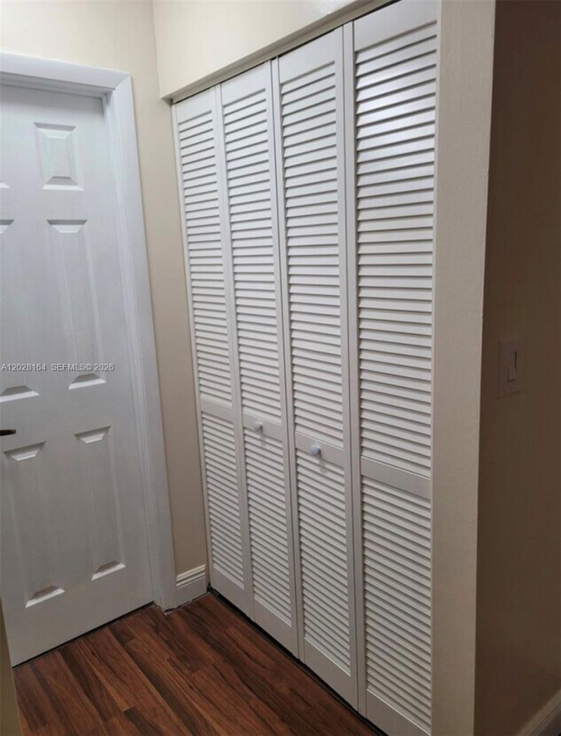 8580 SW 212th St , Unit 303, Cutler Bay, FL 33189 Photo