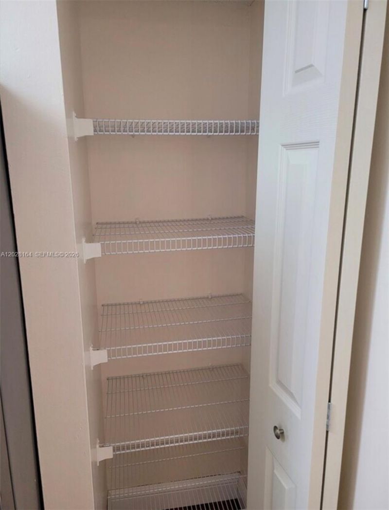 8580 SW 212th St , Unit 303, Cutler Bay, FL 33189 Photo