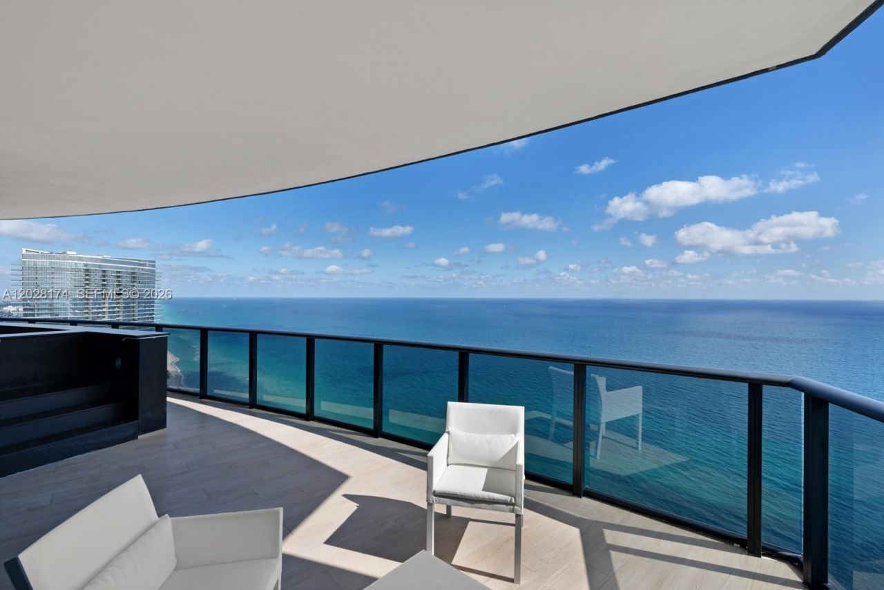 18555 Collins Ave , Unit 5105, Sunny Isles Beach, FL 33160 Photo