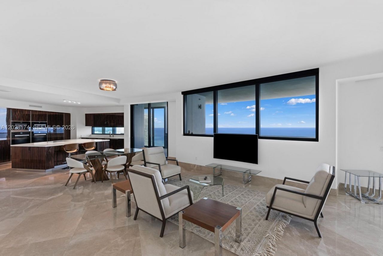 18555 Collins Ave , Unit 5105, Sunny Isles Beach, FL 33160 Photo