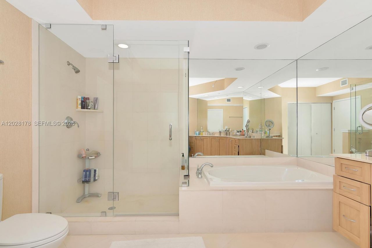 2821 N Ocean Blvd , Unit 703S, Fort Lauderdale, FL 33308 Photo