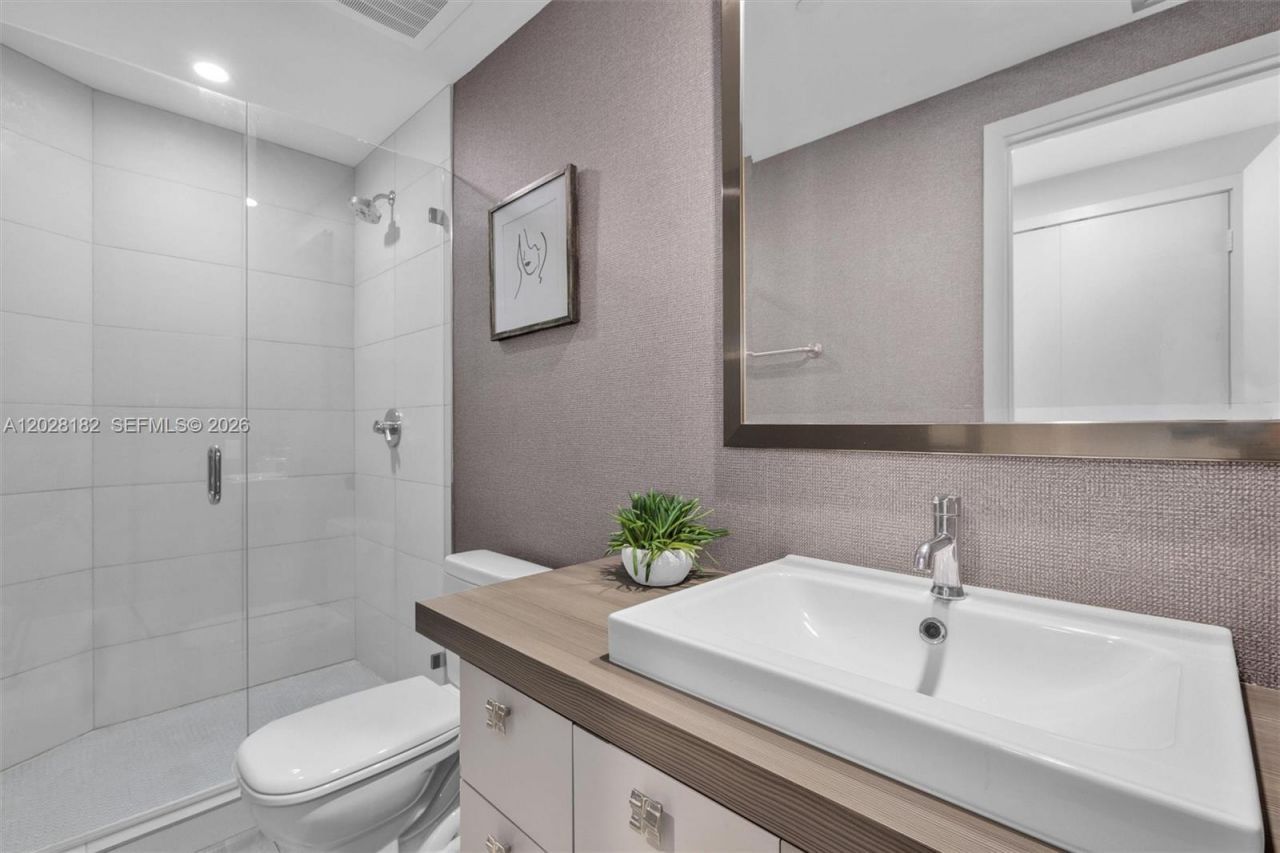 2900 NE 7th Ave , Unit 402, Miami, FL 33137 Photo