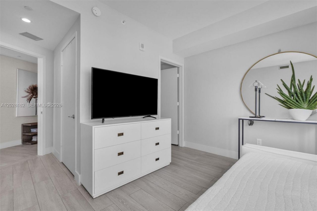 2900 NE 7th Ave , Unit 402, Miami, FL 33137 Photo