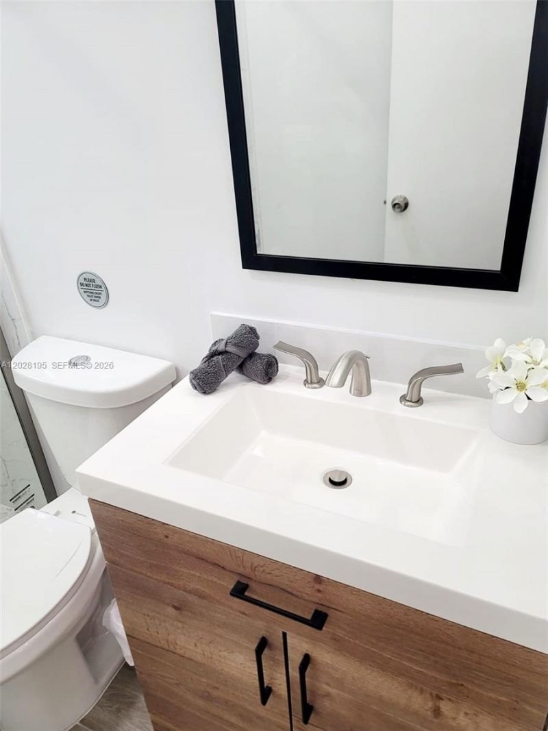 1723 Wiley St , Unit XX, Hollywood, FL 33020 Photo
