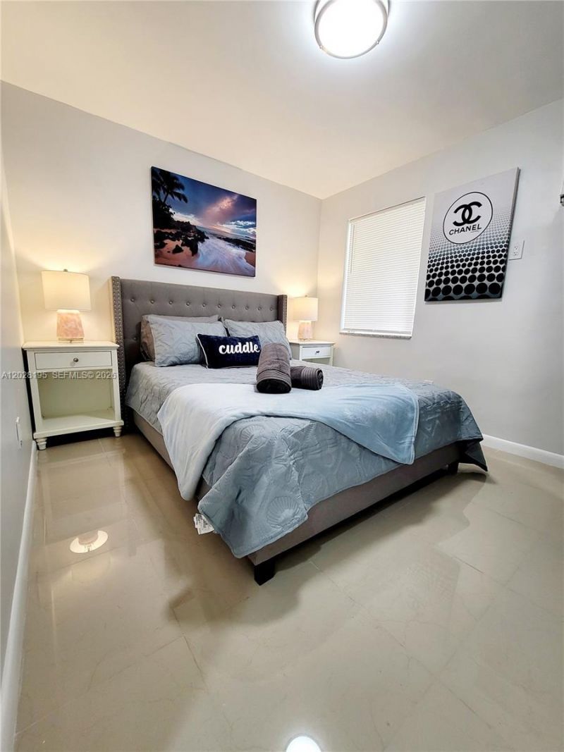 1723 Wiley St , Unit XX, Hollywood, FL 33020 Photo