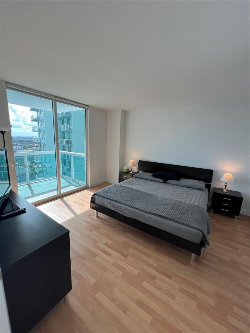 1800 N Bayshore Dr , Unit 2310, Miami, FL 33132 Photo