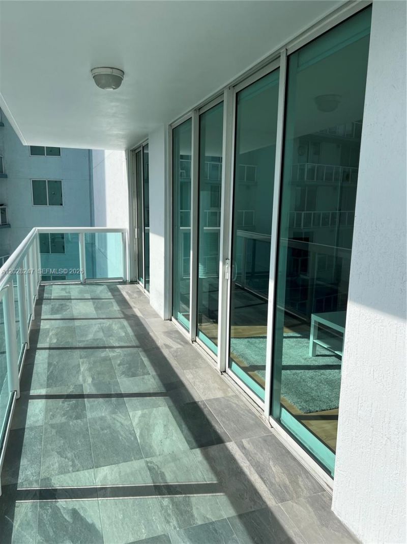 1800 N Bayshore Dr, Unit 2310, Miami, FL 33132 Photo
