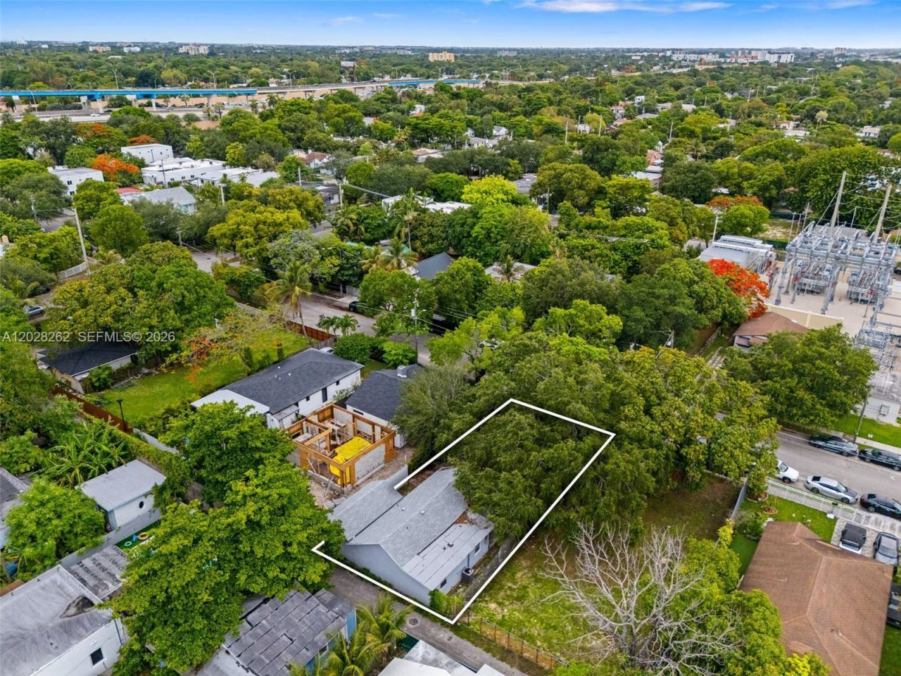 352 NW 41st St , Miami, FL 33127 Photo