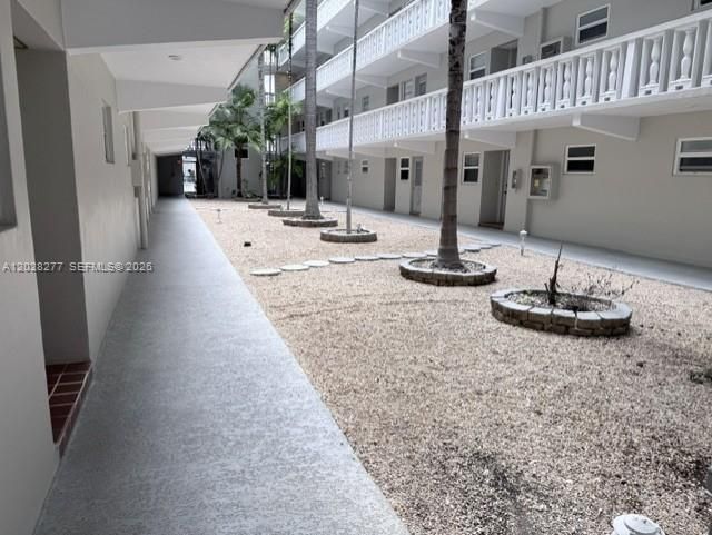 330 SE 2nd St, Unit 303H, Hallandale Beach, FL 33009 Photo