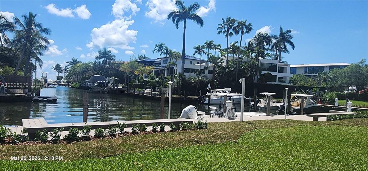 3462 N Moorings Way, Miami, FL 33133 Photo