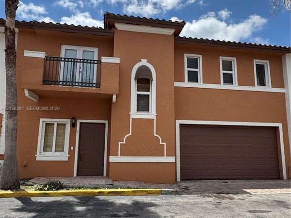 6004 SW 8th St, Unit 2, West Miami, FL 33144