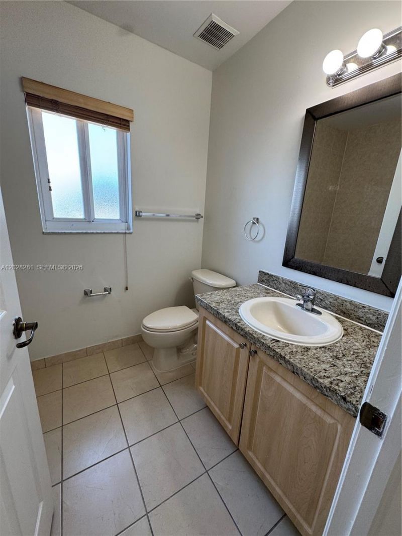 6004 SW 8th St , Unit 2, West Miami, FL 33144 Photo