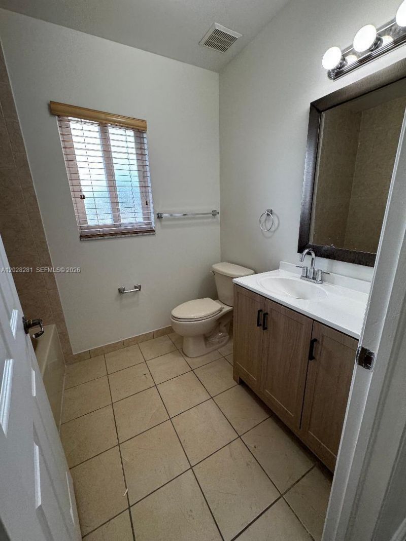 6004 SW 8th St, Unit 2, West Miami, FL 33144 Photo