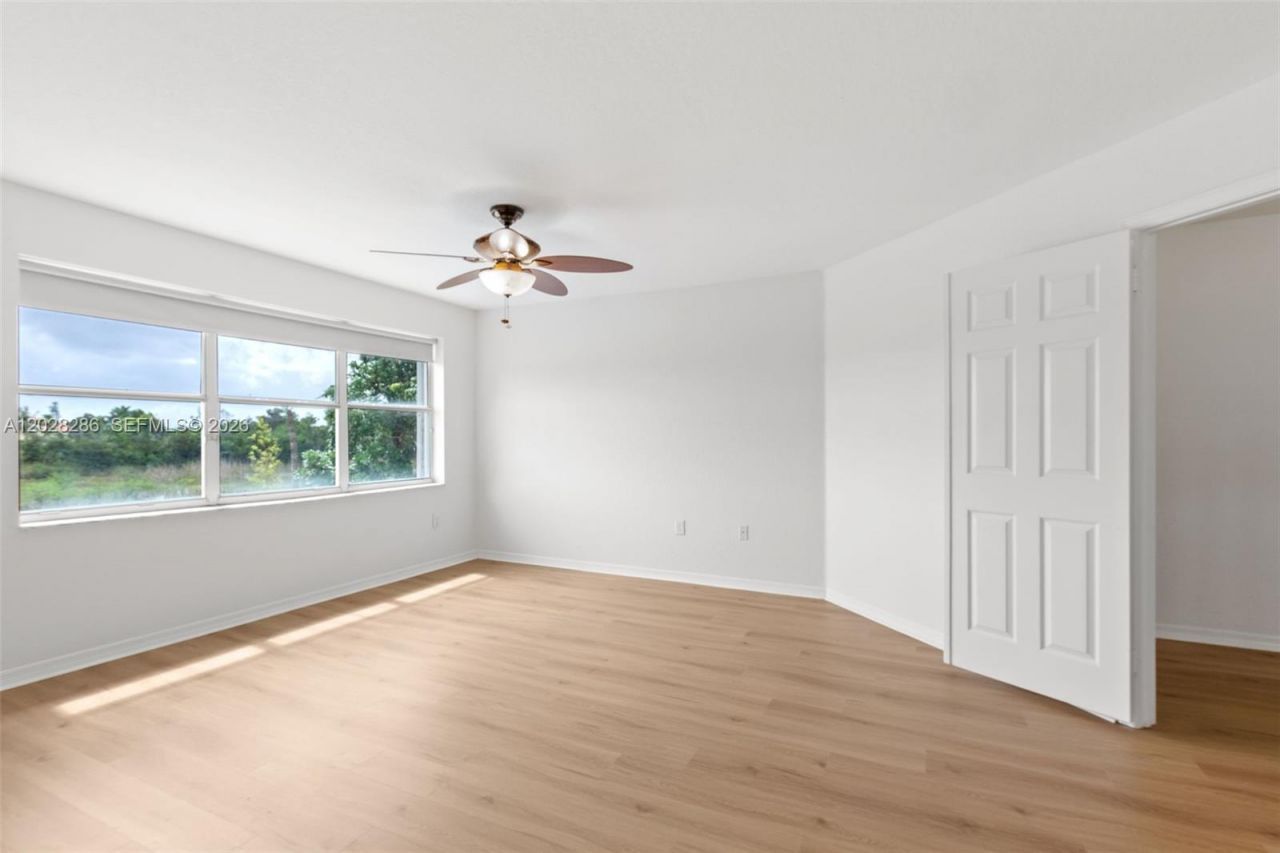 1303 NW 167 Ave, Unit 1303, Pembroke Pines, FL 33028 Photo