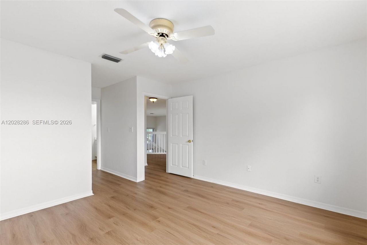 1303 NW 167 Ave, Unit 1303, Pembroke Pines, FL 33028 Photo