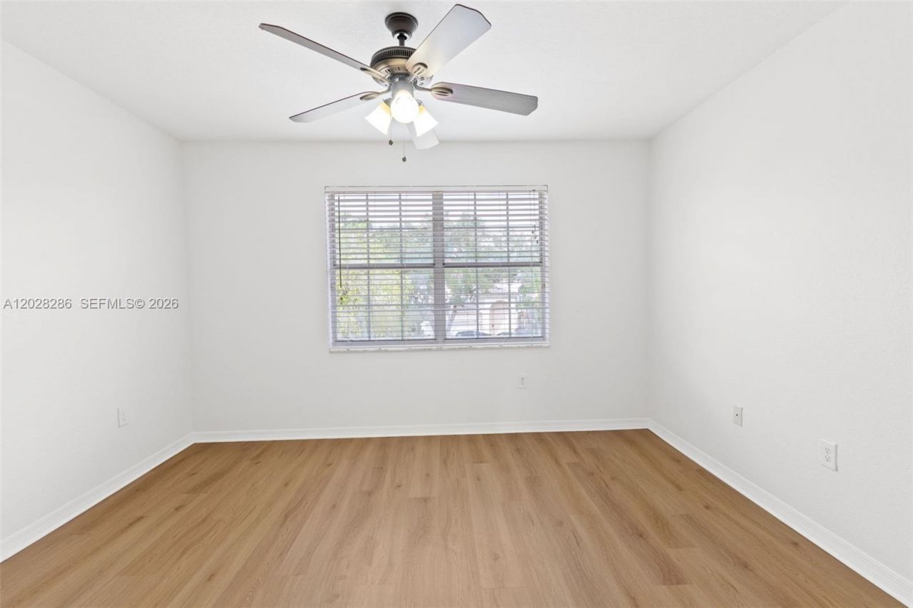 1303 NW 167 Ave, Unit 1303, Pembroke Pines, FL 33028 Photo