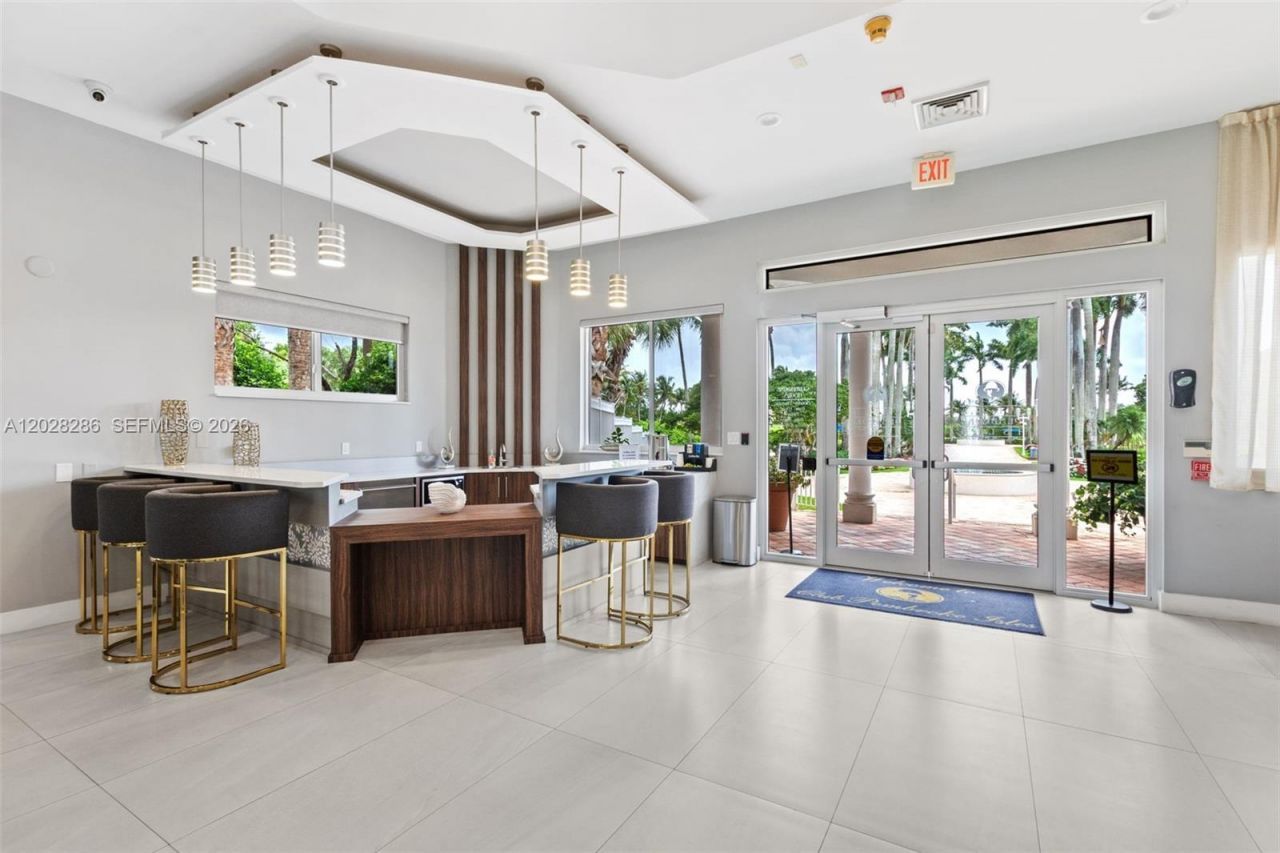 1303 NW 167 Ave, Unit 1303, Pembroke Pines, FL 33028 Photo