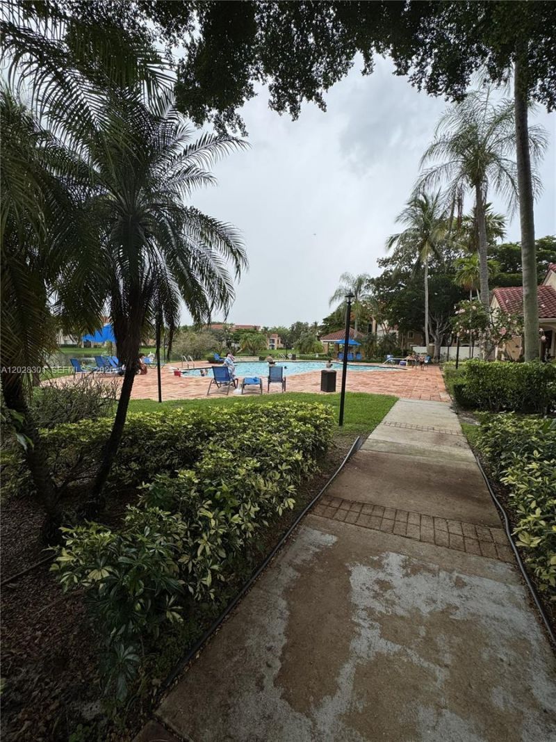 2021 Renaissance Blvd, Unit 201, Miramar, FL 33025 Photo