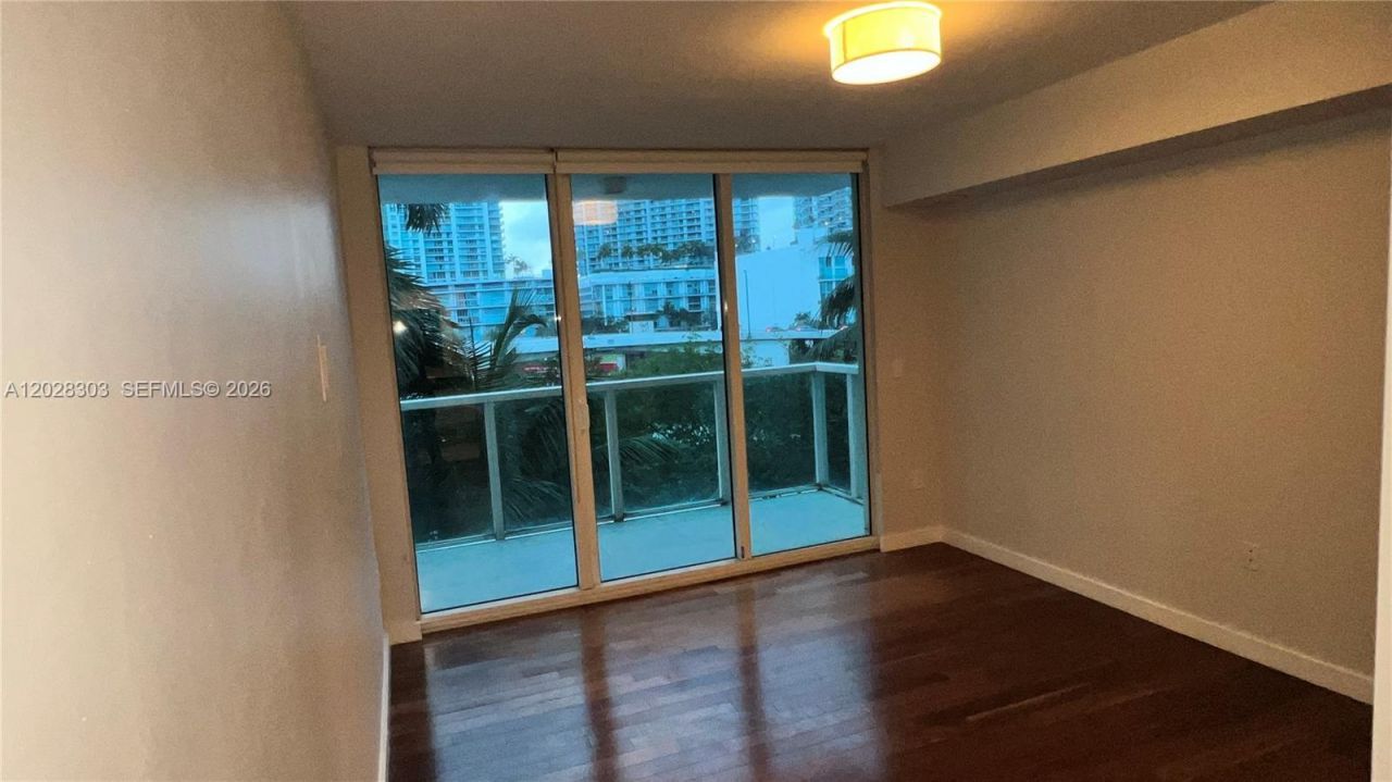 31 SE 5th St , Unit 411, Miami, FL 33131 Photo