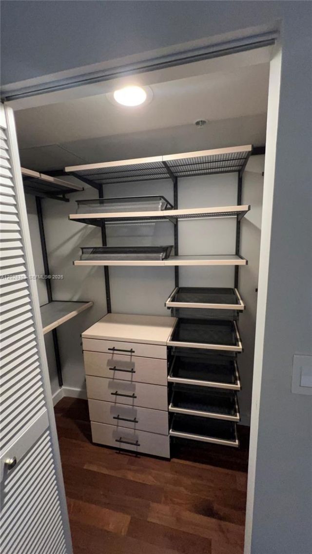 31 SE 5th St , Unit 411, Miami, FL 33131 Photo