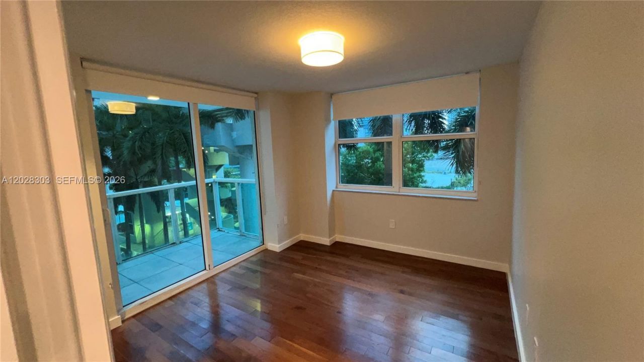 31 SE 5th St , Unit 411, Miami, FL 33131 Photo