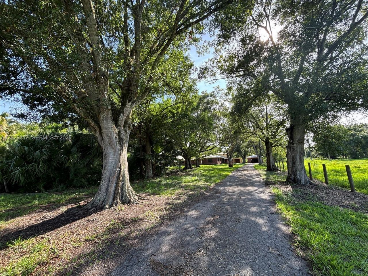 375 & 311 County Road 720, Clewiston, FL 33440 Photo