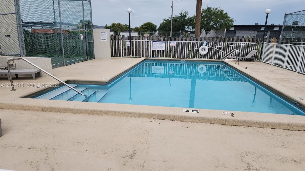 4540 SW 68th Ct Cir , Unit 48-7, Miami, FL 33155 Photo