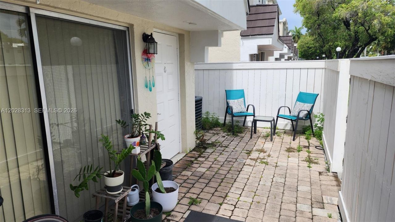 4540 SW 68th Ct Cir , Unit 48-7, Miami, FL 33155 Photo