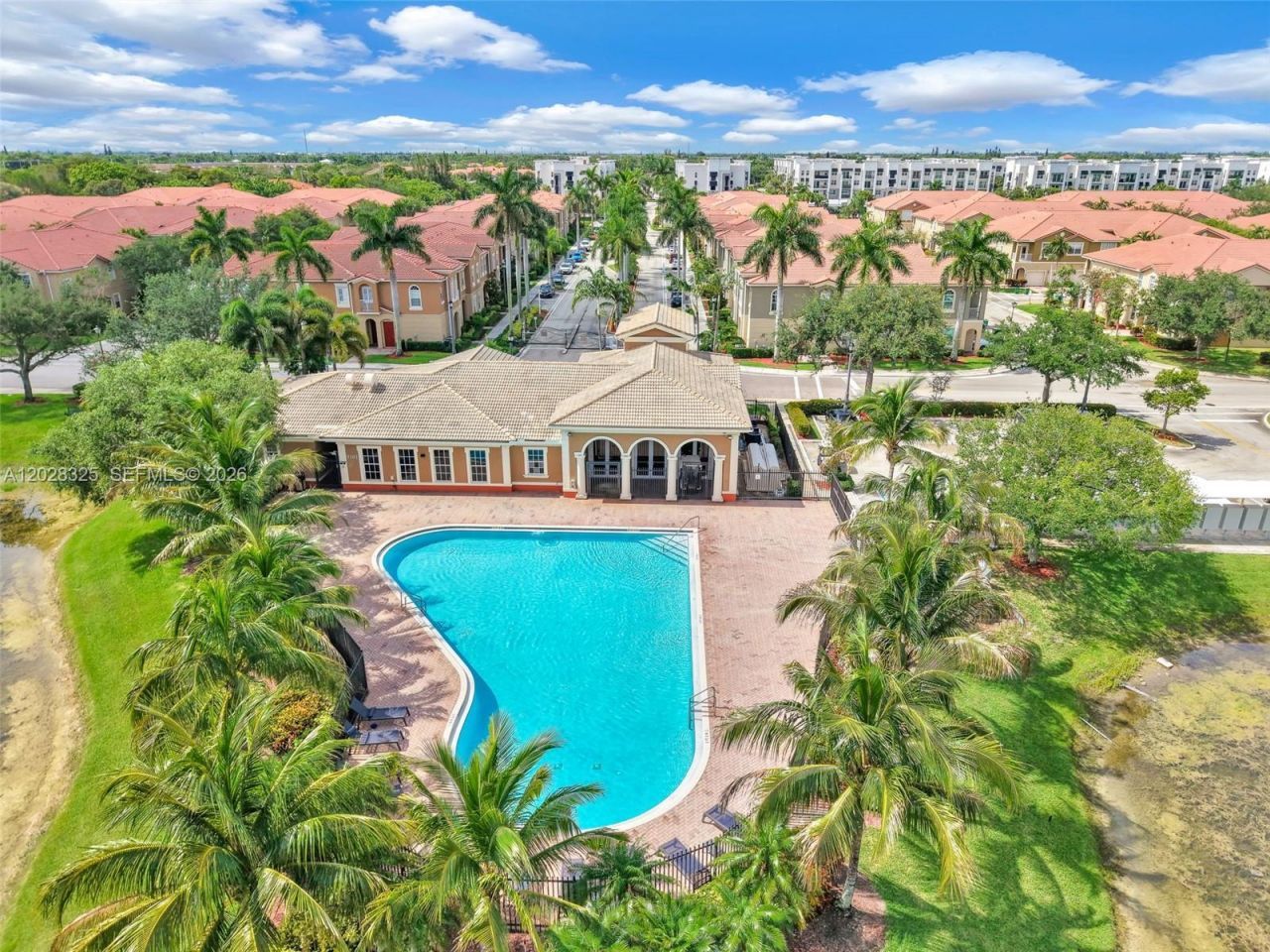 5927 Royal Way, Tamarac, FL 33321 Photo