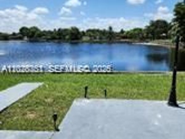 6311 NW 71st Ave , Tamarac, FL 33321