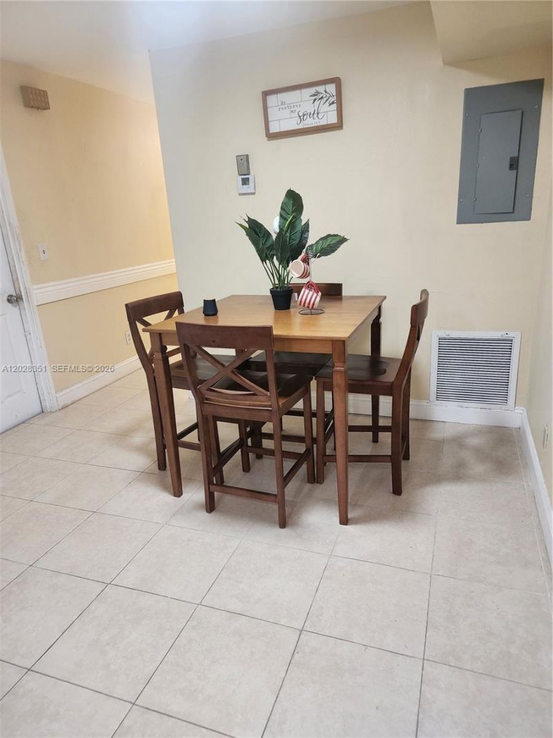 6311 NW 71st Ave, Tamarac, FL 33321 Photo