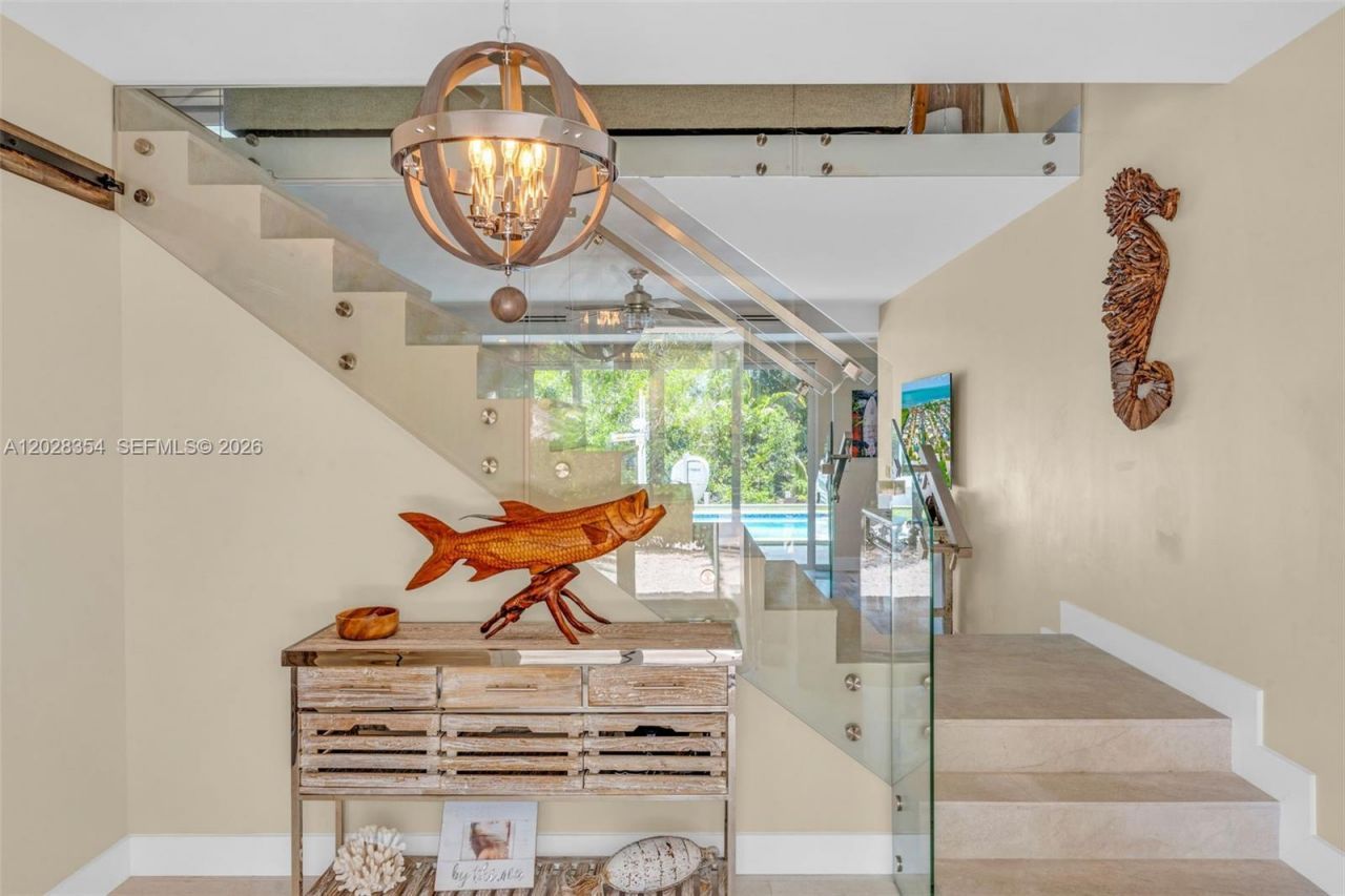 145 Venetian Drive , Islamorada, FL 33036 Photo