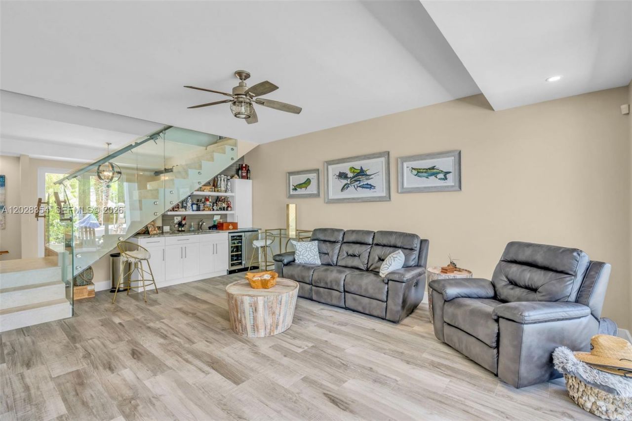 145 Venetian Drive , Islamorada, FL 33036 Photo