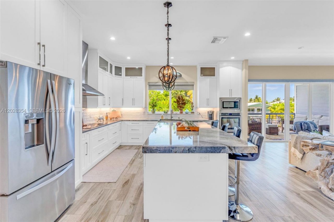 145 Venetian Drive , Islamorada, FL 33036 Photo