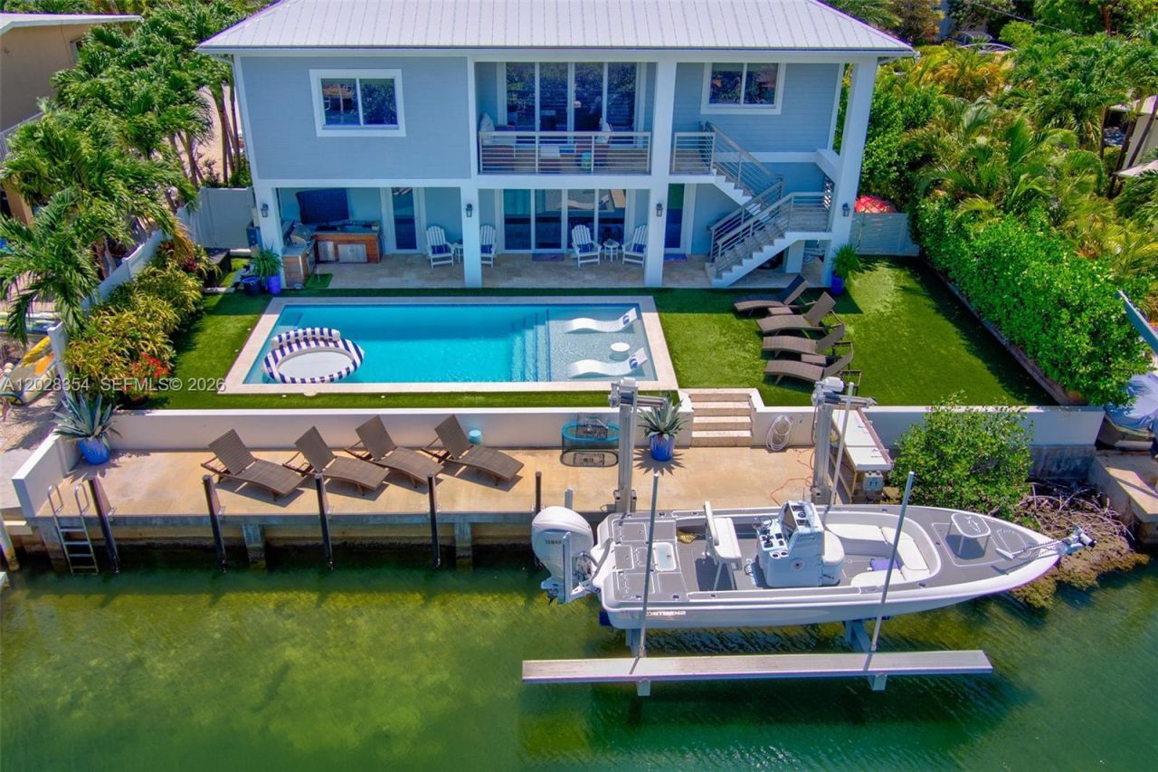 145 Venetian Drive , Islamorada, FL 33036 Photo