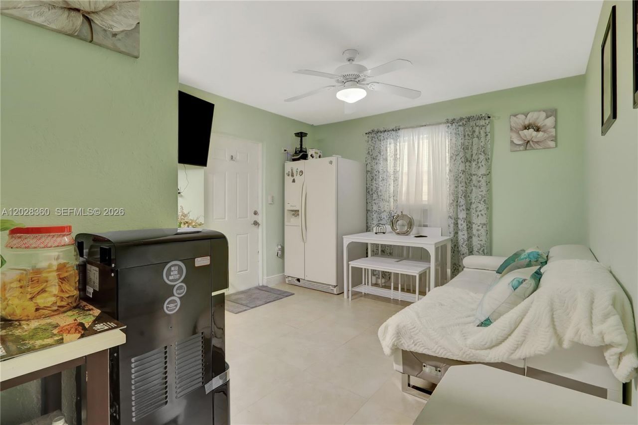 15801 NW 47th Ave , Miami Gardens, FL 33054 Photo