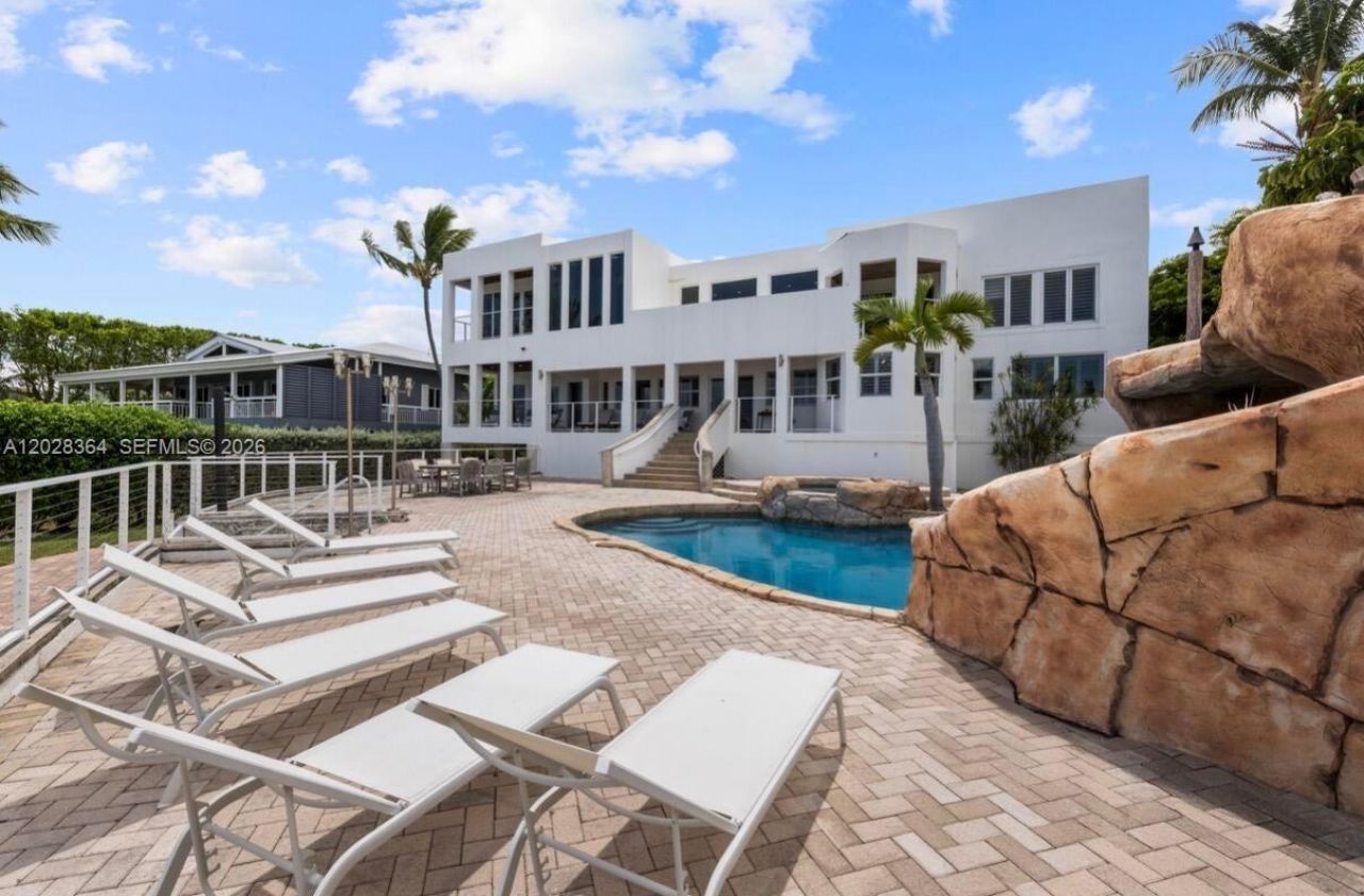 89401 Old Highway , Plantation Key, FL 33070 Photo
