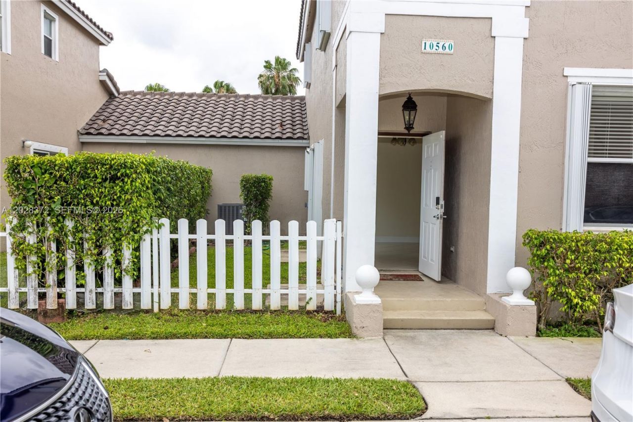 10560 NW 57th Ct , Coral Springs, FL 33076 Photo