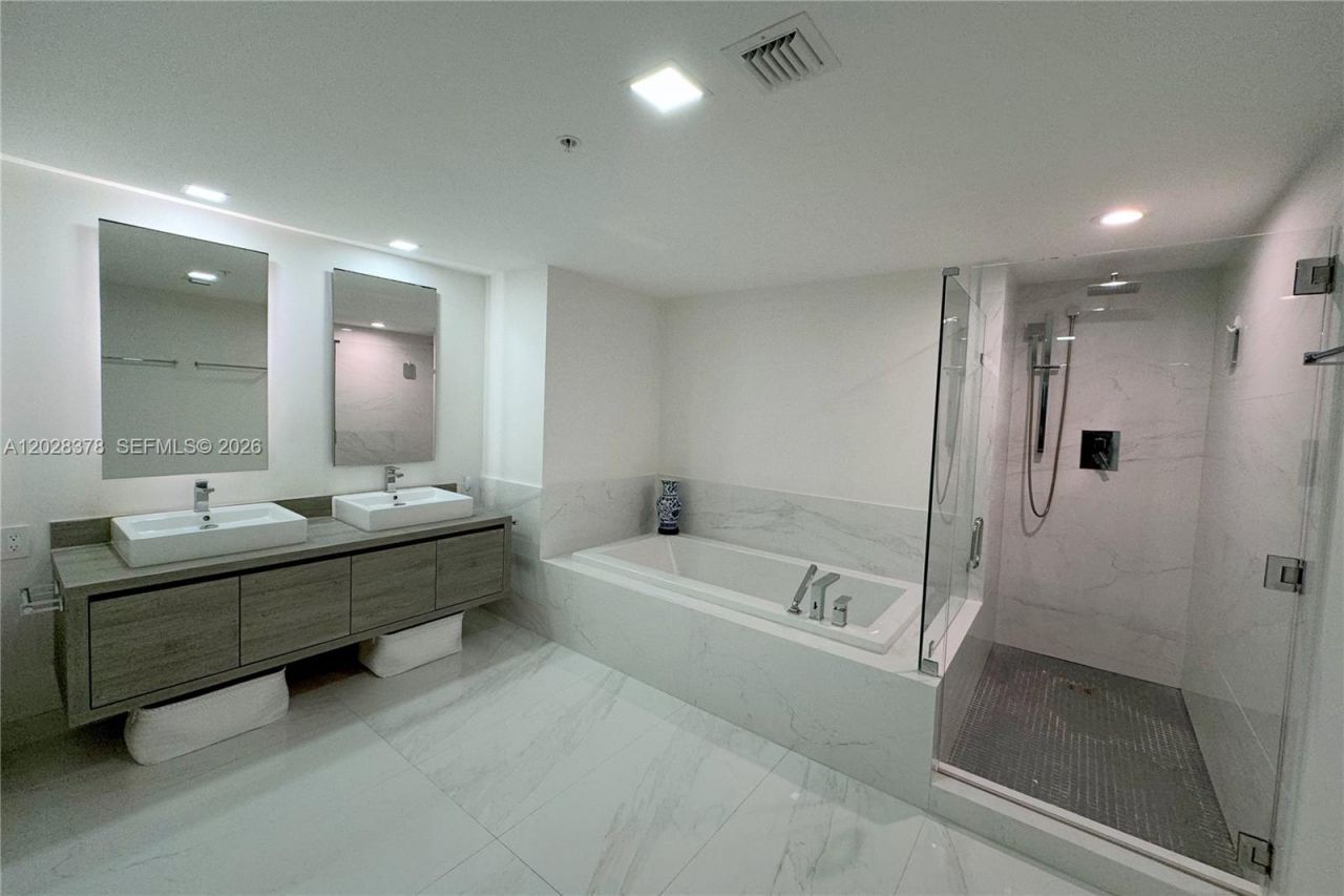 Please Call For Address, Unit 1505, Sunny Isles Beach, FL 33160 Photo