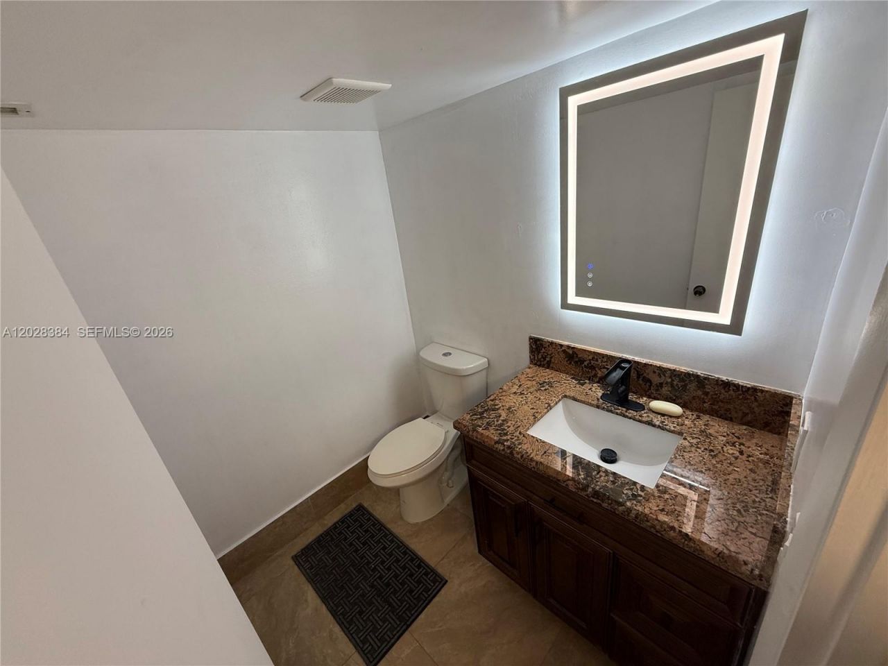 6101 N Falls Cir Dr , Unit 405, Lauderhill, FL 33319 Photo