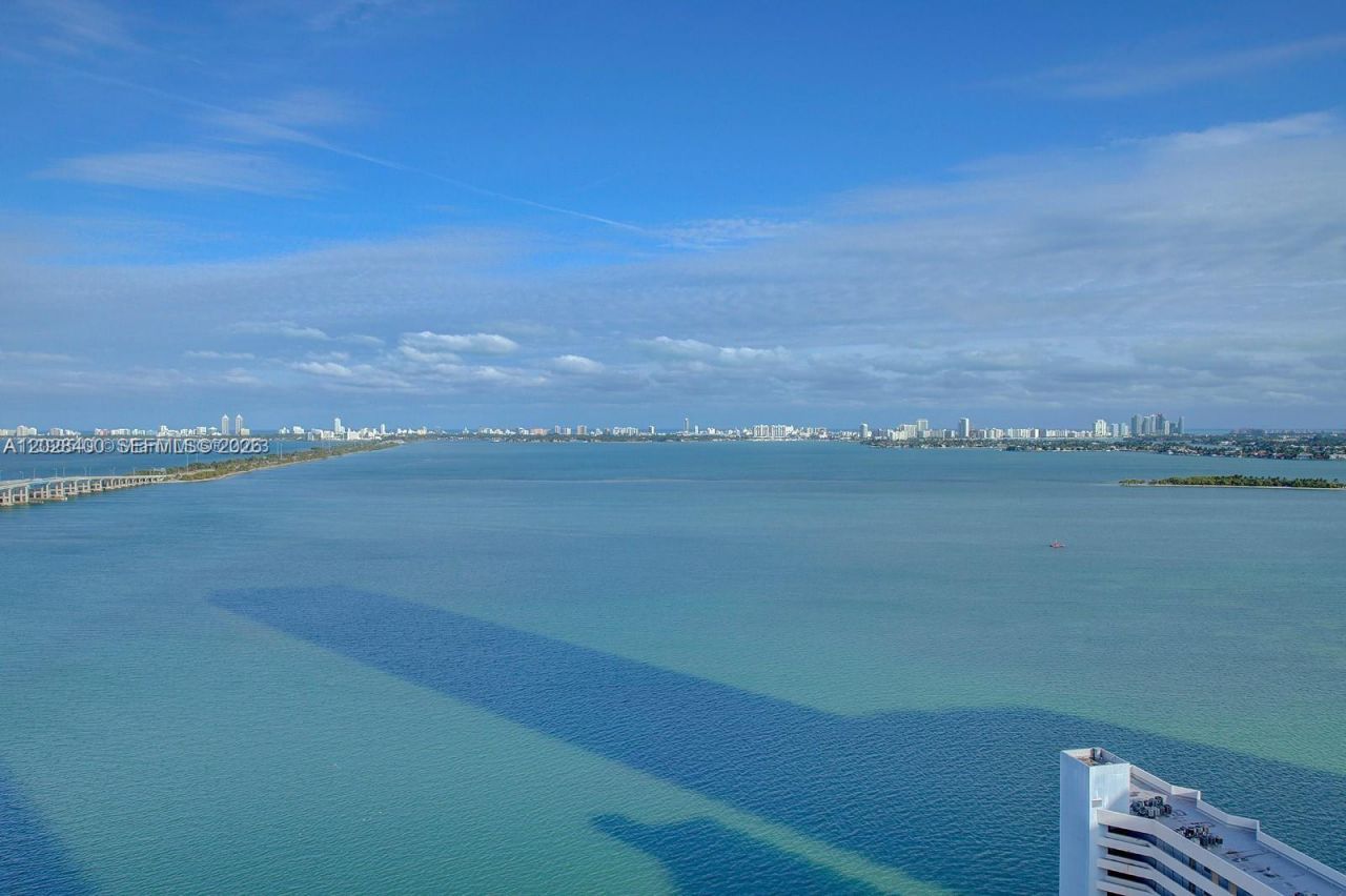 480 NE 31st St , Unit 2406, Miami, FL 33137 Photo