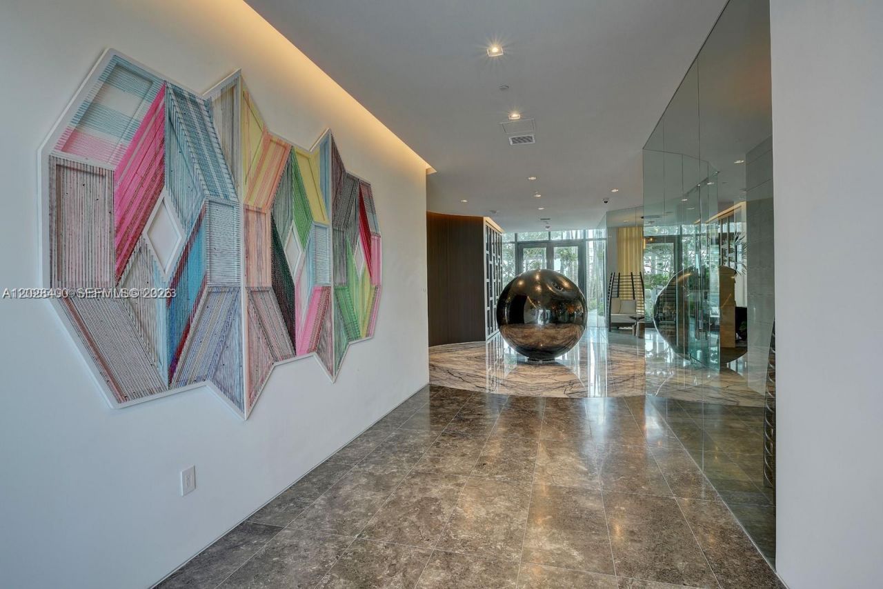 480 NE 31st St , Unit 2406, Miami, FL 33137 Photo