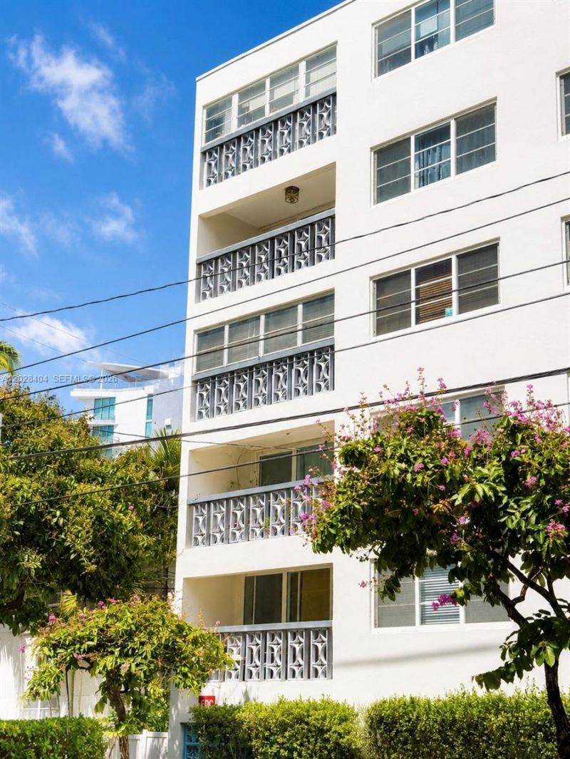 1400 Lincoln Rd, Unit 301, Miami Beach, FL 33139 Photo